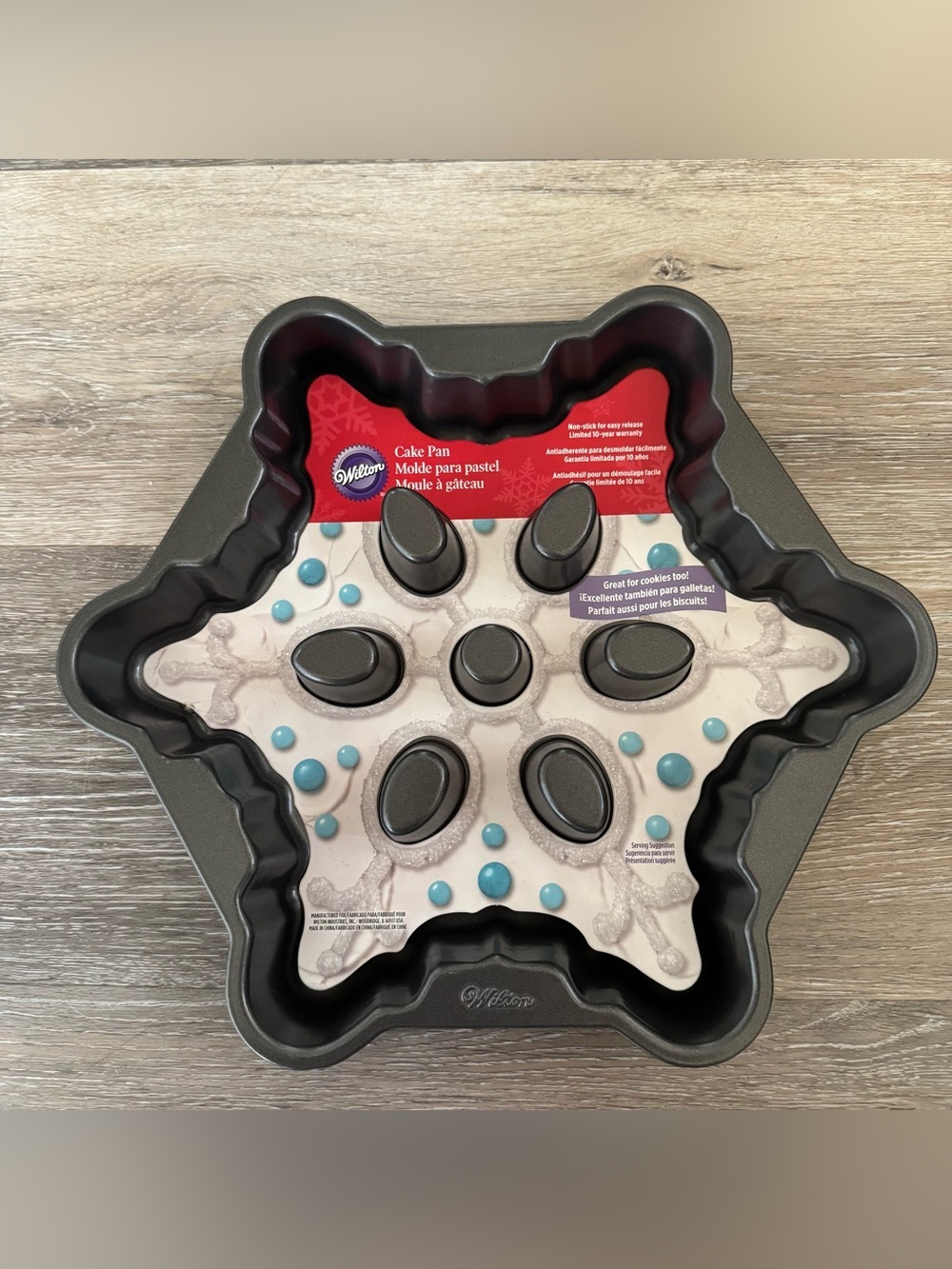 Wilton 2105-1555 Christmas Snowflake Cake Pan NWT